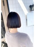 襟ギリ丸みボブ×暗アッシュカラー