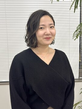 ミーナ バイ アーバン(Meena by urban.) 【Meenaハザマ】ニュアンスパーマ×ボブ