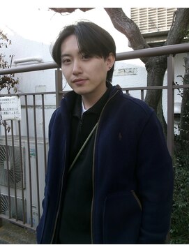 ヒントステーション フォーメンズ(HINTSTATION for Men's) 〈浅草 半個室〉 センターパート/ナチュラル