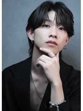 ネクストフォーヘアー(NEXT for hair) コンマバング黒髪 カルマヘア 毛流れ フェザーパーマ 韓国