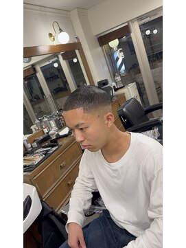 ザチョップショップ キチジョウジ(THE CHOP SHOP KICHIJOJI) フェードカット　スキンフェード　坊主フェード　イージーパーマ