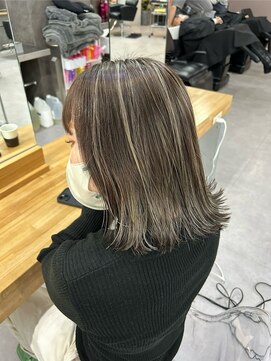 レブ 四条烏丸(Reb,) 京都ボブハイライトボブ前髪あり３０代ボブロングヘアブリーチ