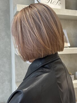 20代30代ミニボブレイヤー丸みボブ前髪ありボブ顔周りレイヤー