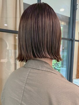 リュミエ ドゥ マッシュ(Lumier de mashu) 【大阪/梅田/茶屋町/中崎町】ボブカット/デザインカラー