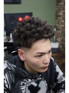 メゾンフォーメン トアロード(Maison for men TorRoad) スパイキーアフロ【メンズパーマ/メンズメッシュ/メッシュパーマ