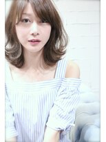 ホラン(HoLan)&nbsp;【HoLan】外ハネカールx透明感ベージュx斜めバング♪