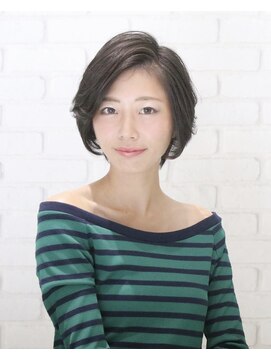 ヘア アンド ビューティー ジーン 鶴ヶ島店(geen) 『geen』エレガントショートボブ