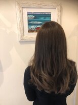 虹 アヌエヌエ(anuenue)&nbsp;大人可愛いフェミニンロングゆるふわカラー30代40代50代に人気