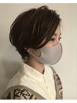 ヘア スペース シュシュ(HAIRSPACE chou chou) おとなショート