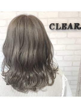 ヘアーアンドメイククリアー(Hair&Make CLEAR) スモーキーアッシュ