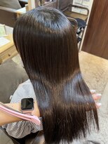 シェノン 西梅田(CHAINON)&nbsp;グレーベージュ/レイヤーカット/黒髪/前髪パーマ