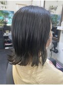 オリーブラウン