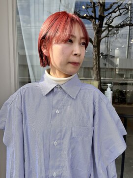 オーヘアアンドアイ(oo.hair and eye) ミニボブ×RED