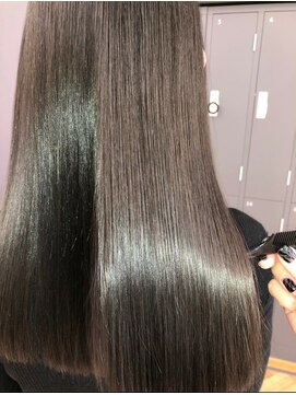 ジアン バイ ミルボン NU茶屋町+(GIEN by milbon) 酸性髪質改善ストレート♪