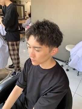 アイズ 海老名(AIZU) ショートアップバングスウィングアップバングフェードカット