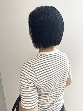 ヨーク(YOKE) YOKE 大人ボブ切りっぱなしボブミニボブアッシュブラック