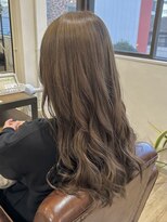 ジーニー 千葉(GENiE)&nbsp;韓国ヘア/ミルクティーベージュ【宮田里穂】