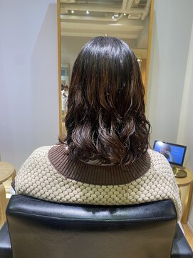 ジェノ(JENO by apish) ミディアムパーマ/伸ばしかけパーマ/ボブパーマ/なみまきパーマ