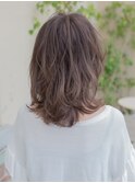 くせ毛風ラフカール透け感ミディアムウルフ20代30代40代