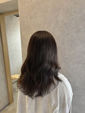 エマ 日吉(emma) 【emma小濱】透明感溢れるココアベージュ