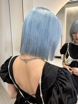 ソル 栄矢場町(SOL) ペールブルー/ブルーカラー/切りっぱなしボブ