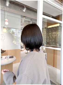 ワッカ(wacca) ショート　レイヤー　伸ばしかけ　丸み