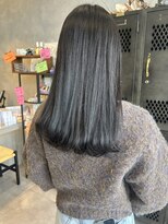 アチーブリス(achieve Liss)&nbsp;黒髪暗髪ロングストレートヘア美シルエットツヤ髪20代30代40代