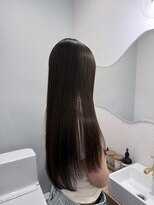 ウタリ(utari)&nbsp;うる艶髪【難波 桜川/髪質改善】