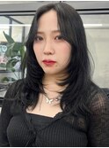 ミディアムレイヤーカット顔周りレイヤーウルフハッシュカット