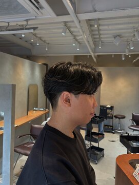 ペブル(pebble) メンズパーマ/ニュアンスパーマ/センターパート/明石/大久保