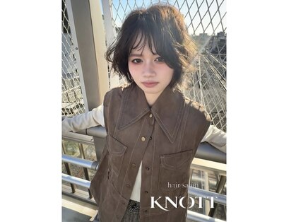 ノット(KNOTT)の写真