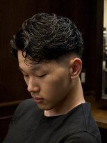 ザバーバー 渋谷(THE BARBER)&nbsp;短髪フェード+フェザーパーマ