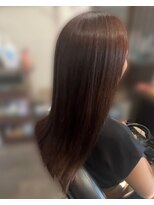 エムアンドティー(M&T)&nbsp;カット×ヴィラロドラ×髪質改善で艶めくローズブラウンロング