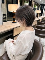アース 熊本光の森店(HAIR&MAKE EARTH) グレージュショート