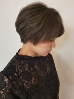 スタイル 成城学園前(STYLE) 小顔に見せるヘア ブランジュ ダブルバング 似合わせショート