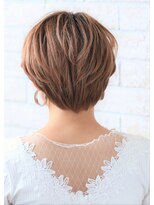 ソア 武蔵小杉(SOAR)&nbsp;夏のイメチェンは耳かけ毛先パーマとフォギーベージュカラーで