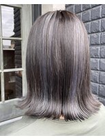 イキプラスディードットログ 大和八木駅前店(ikii+D.Log) ホワイトラベンダー ハイライト 大和八木 奈良