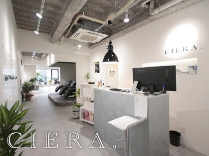 シエラ 南船場(CIERA.)の写真