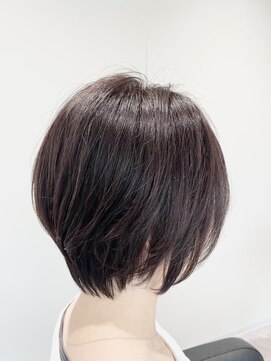 ストフ(stof) ひし形ショート/ショートレイヤー/前下がりショート