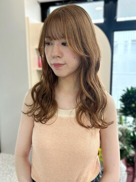 イロウ 天神大名店(IROW) ハイトーンカラー　アッシュベージュ　顔周りカット【天神大名】