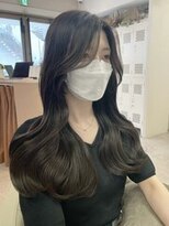 ユニ 表参道(uni)&nbsp;#57/韓国/韓国風/レイヤーカット/後れ毛/くびれヘア/前髪/表参道