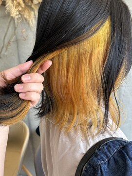 アルジャーノン コックス(ALGERNON COX) ダークグレー×イエロー