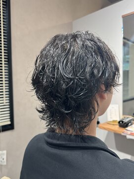 ハイヴィー(Hivi) ルーズミディアムウルフパーマ