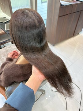 フォルテロゼ 横浜(FORTE rose) 赤み消しカラーオリーブベージュ/大人かわいい