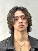 メンズミディアムウルフカットメンズボブ緩めスパイラルパーマ