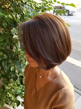 チュラトリート(CHURA TREAT) ラベンダーアッシュボブ