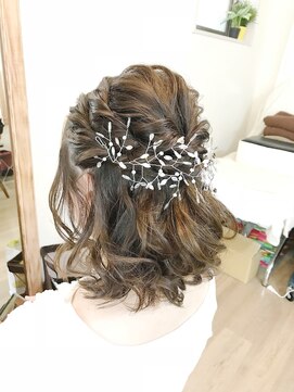 ロカット サロン(Roquat Salon) ボブハーフアップアレンジ【ヘアアレンジ　立川/立川南/浴衣】