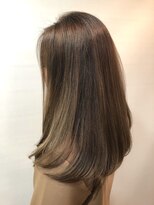 ビー オン ディー ヘア 池袋(BonD hair) 透明感とツヤの良いとこどり！シナモンベージュ☆