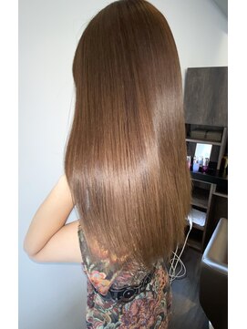 アールサロンプラスキャスパ 自由が丘(Rrsalon+CASPA) "極上の美髪" プラチナミネコラで究極の艶髪に！【髪質改善】