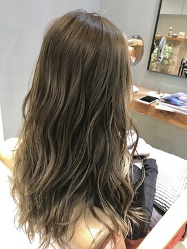 アヴァカブヘアライフ(avacab HAIR LIFE) ダブルカラー☆立体感ハニーベージュ◎
